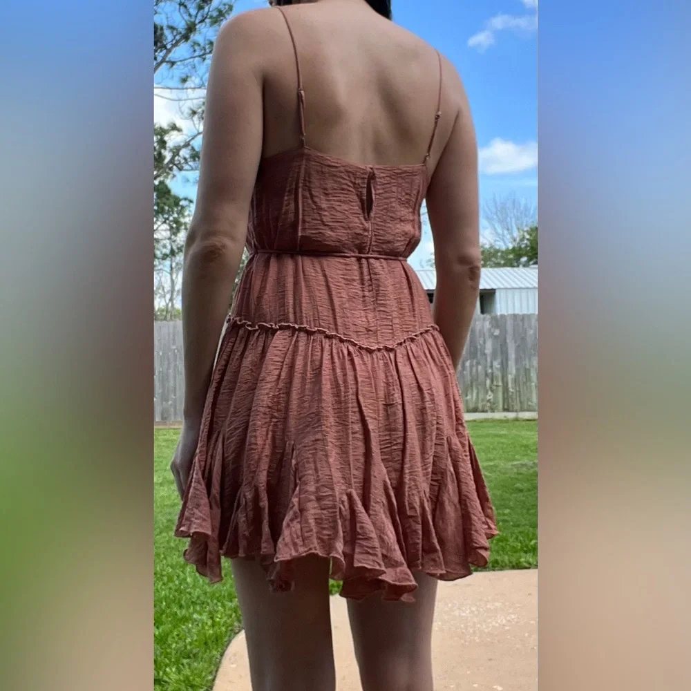 Dress - Picture 2 of 2